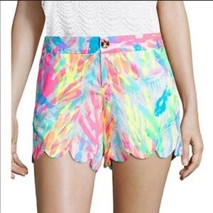 Scalloped Women's Shorts in Multi Sparkling Sands